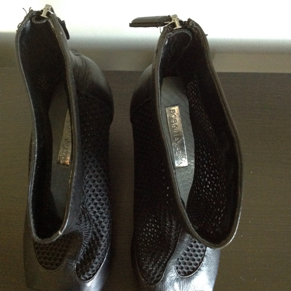 BCBGMAXAZRIA Ginni  Black Bootie - Picture 4 of 7